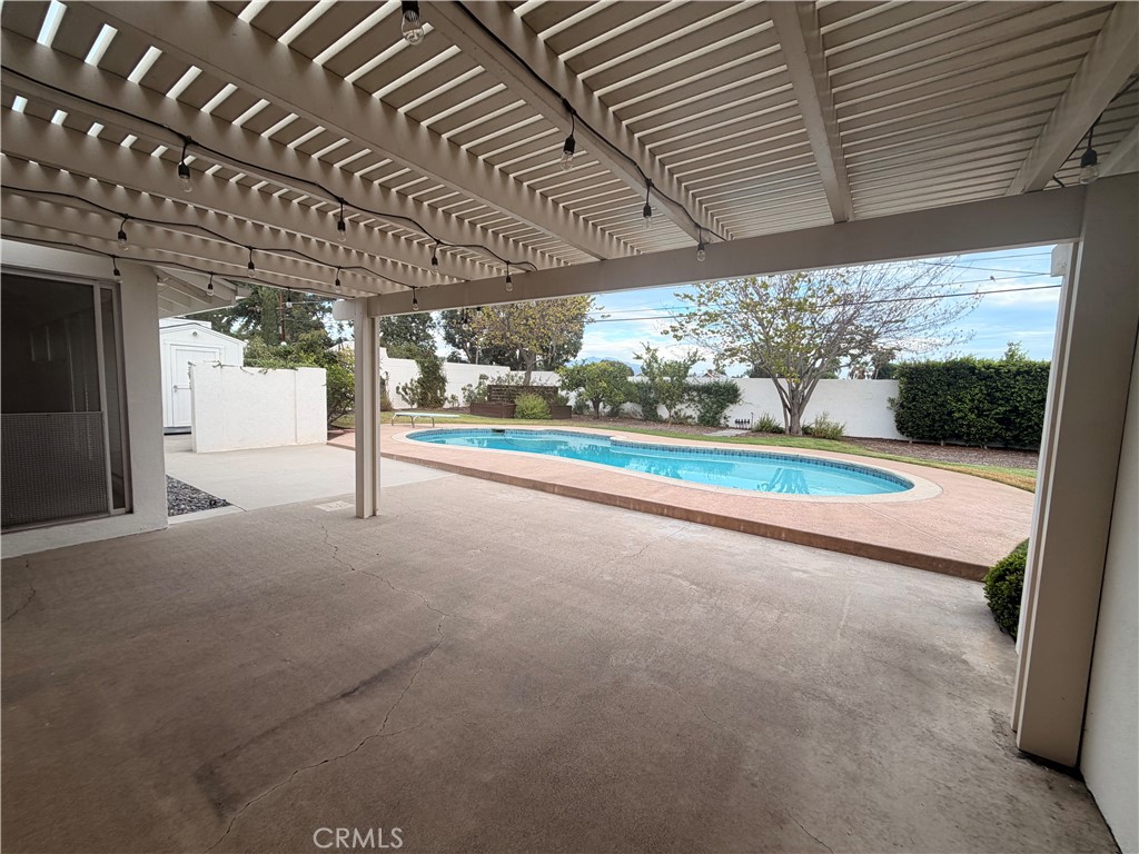12772 Elizabeth, Tustin CA 92780 - photo 31