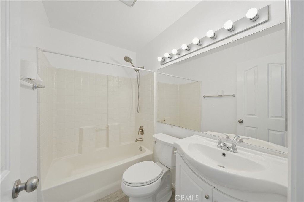 12921 Ternberry Court, Tustin CA 92782 - photo 33
