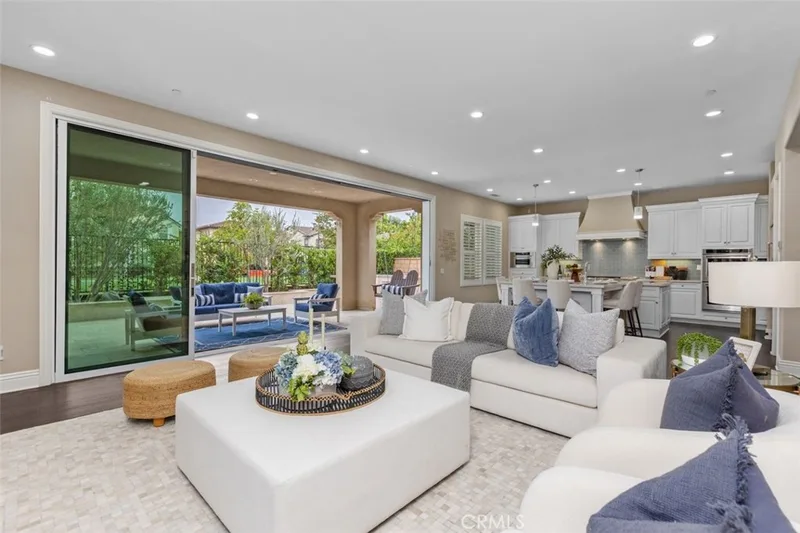 130 Crape Myrtle, Tustin, CA 92782