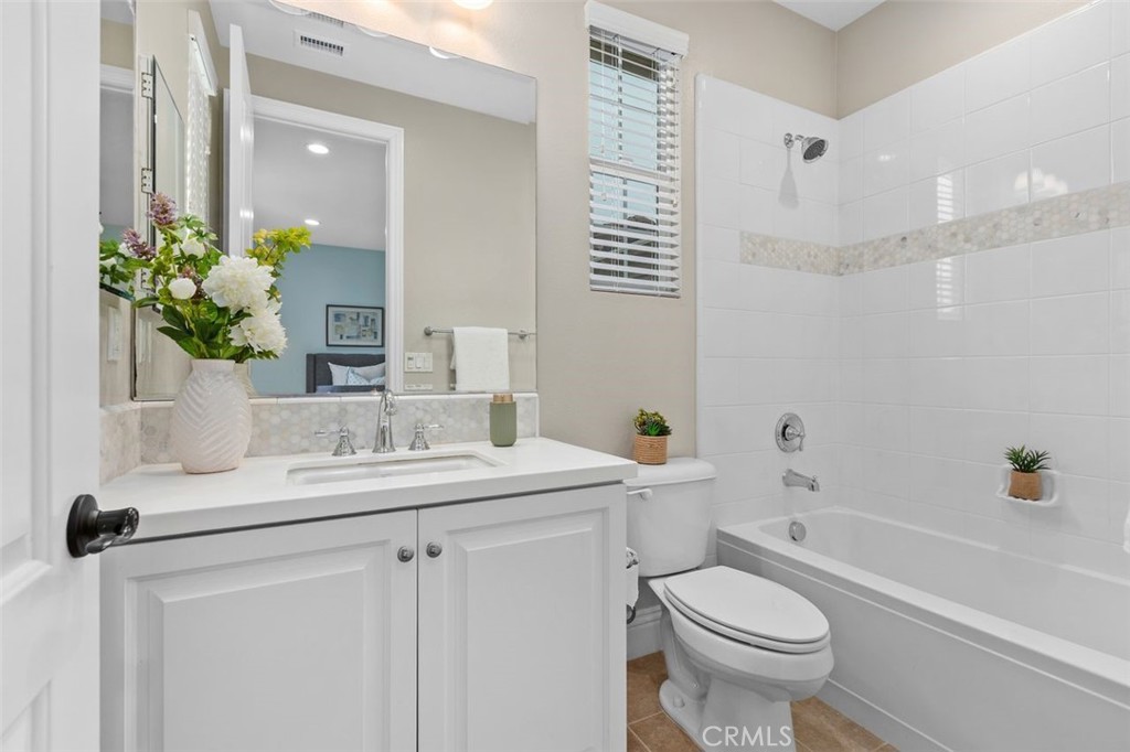 130 Crape Myrtle, Tustin CA 92782 - photo 27