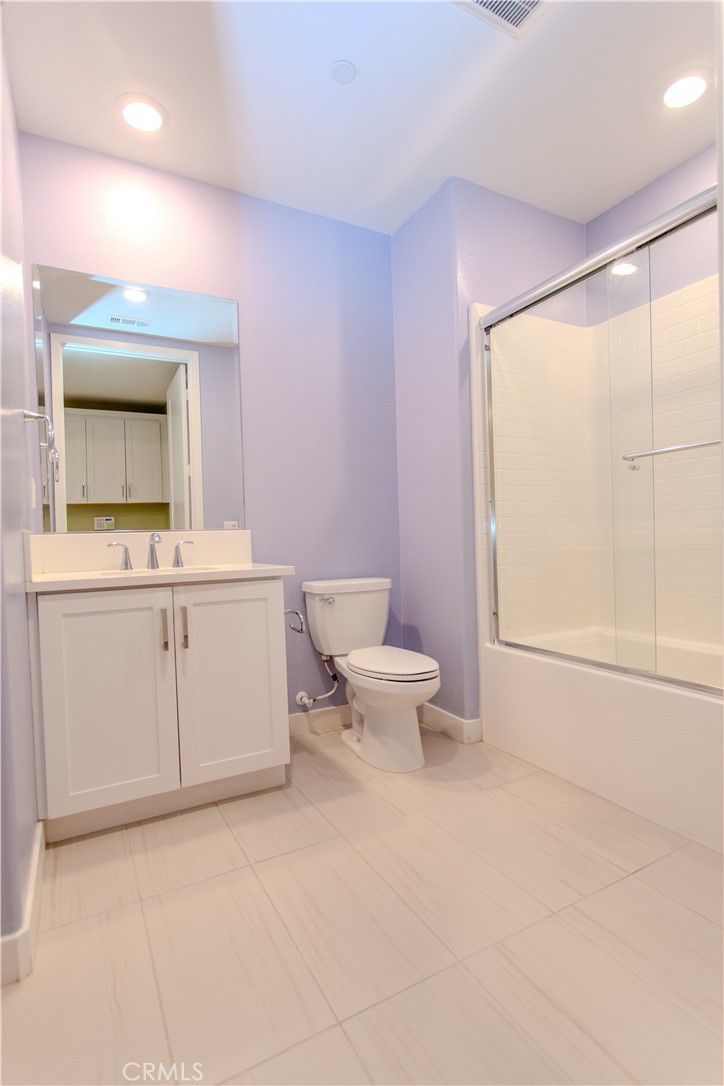 130 Waypoint, Tustin CA 92782 - photo 12