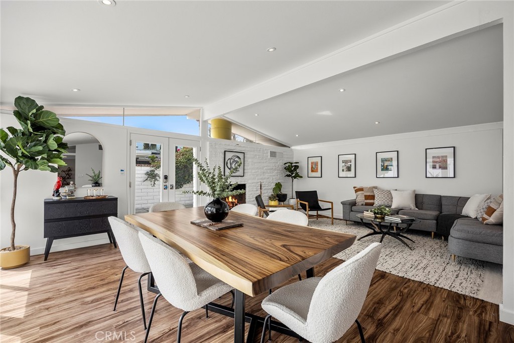 13052 Chaplet, Tustin CA 92780 - photo 12