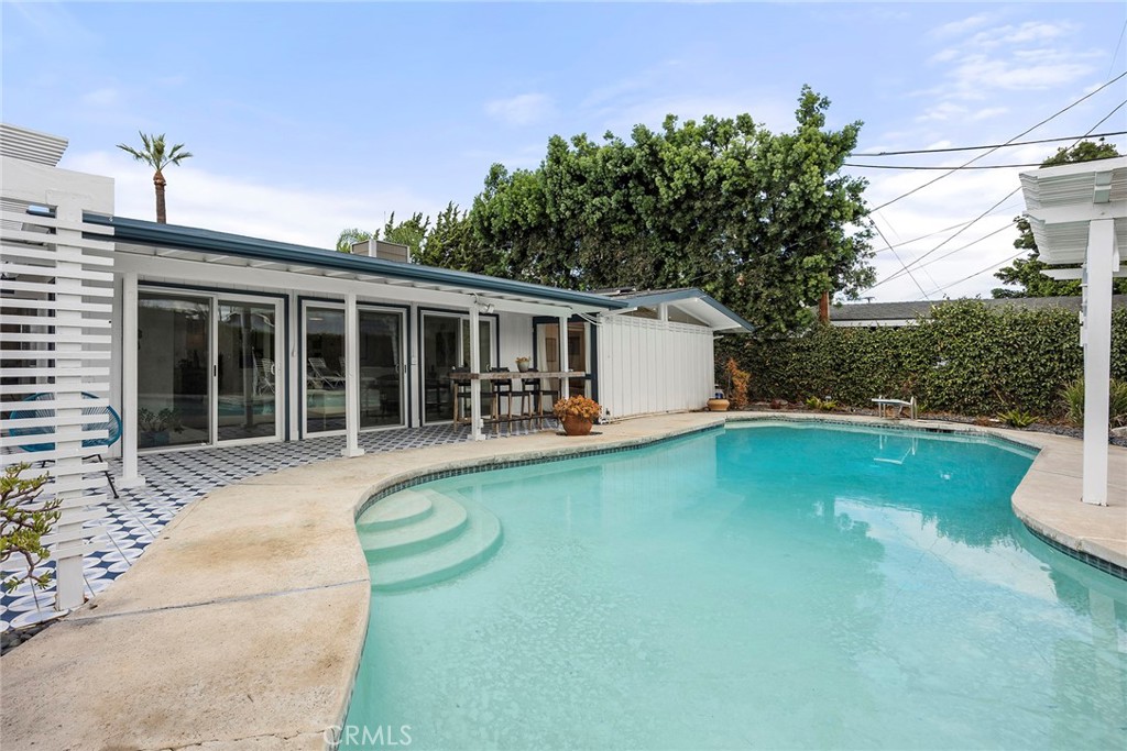 13052 Chaplet, Tustin CA 92780 - photo 43