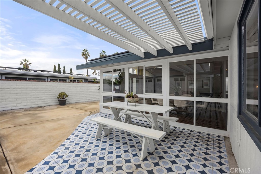 13052 Chaplet, Tustin CA 92780 - photo 47