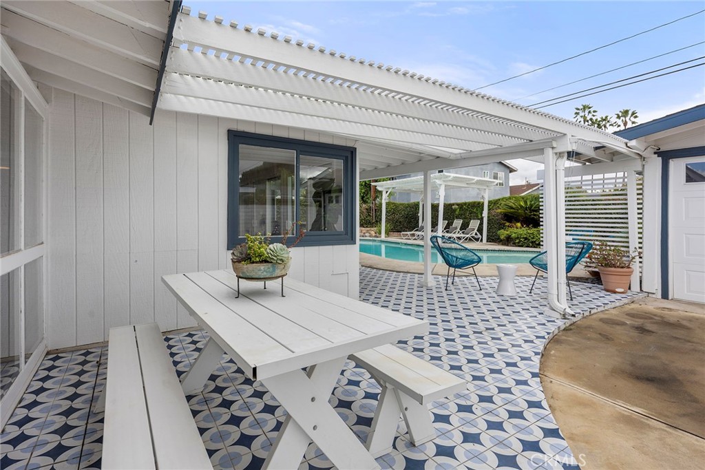 13052 Chaplet, Tustin CA 92780 - photo 48