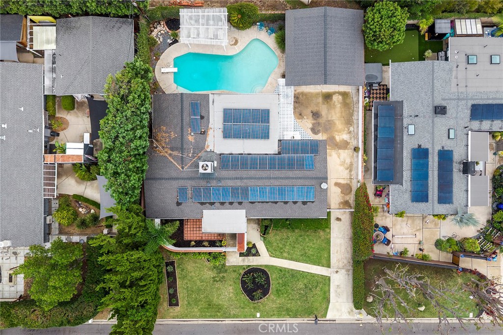 13052 Chaplet, Tustin CA 92780 - photo 51