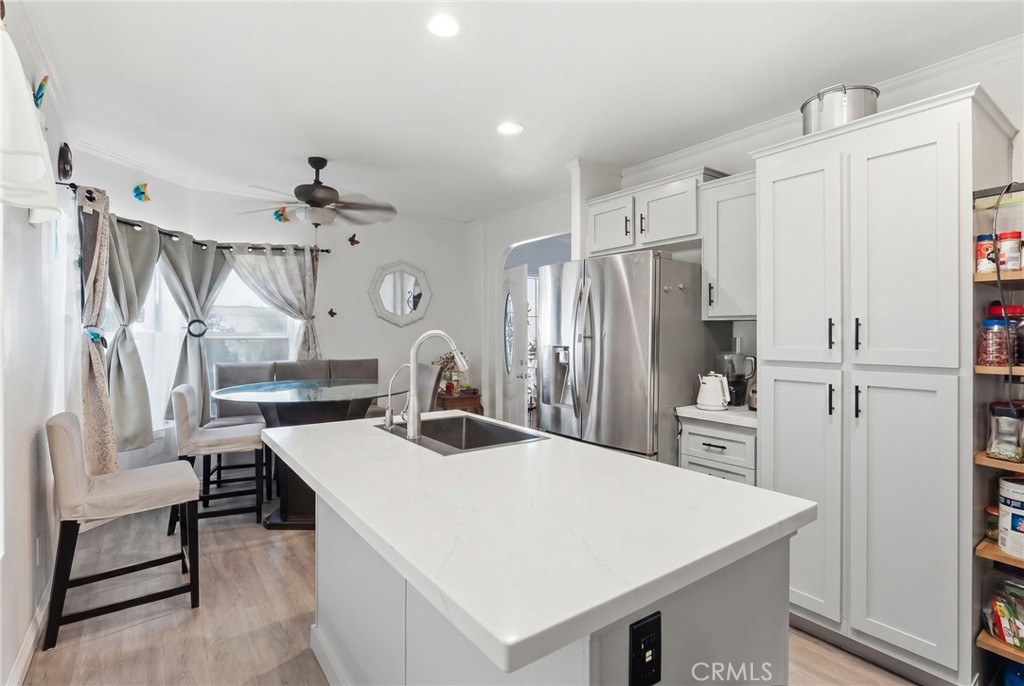 132 S Colombo 132, Tustin CA 92780 - photo 3