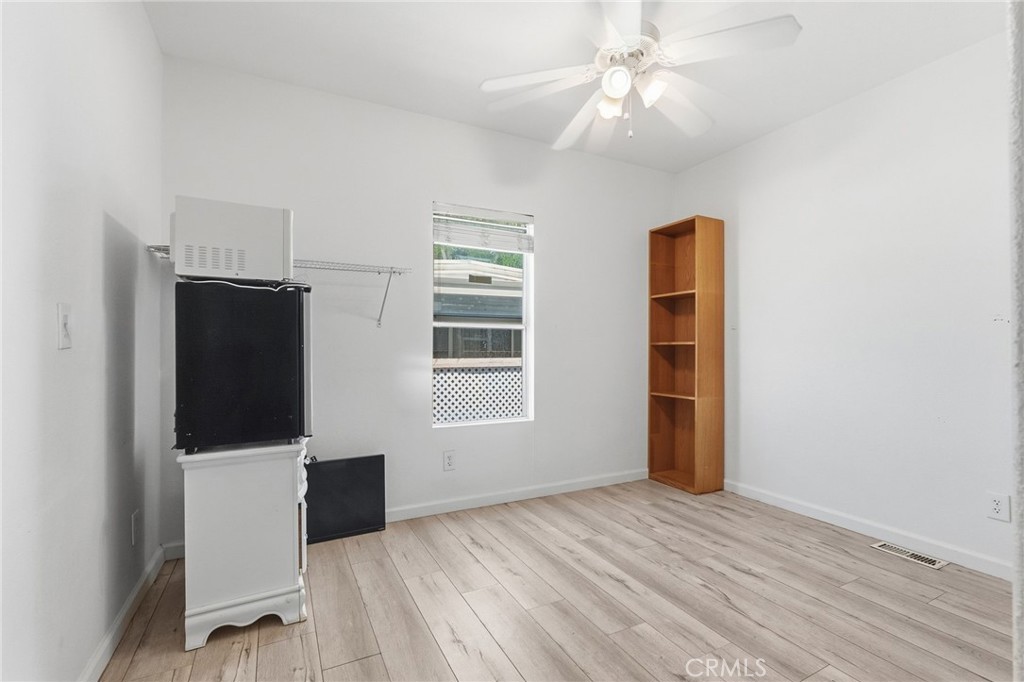 132 S Colombo 132, Tustin CA 92780 - photo 20