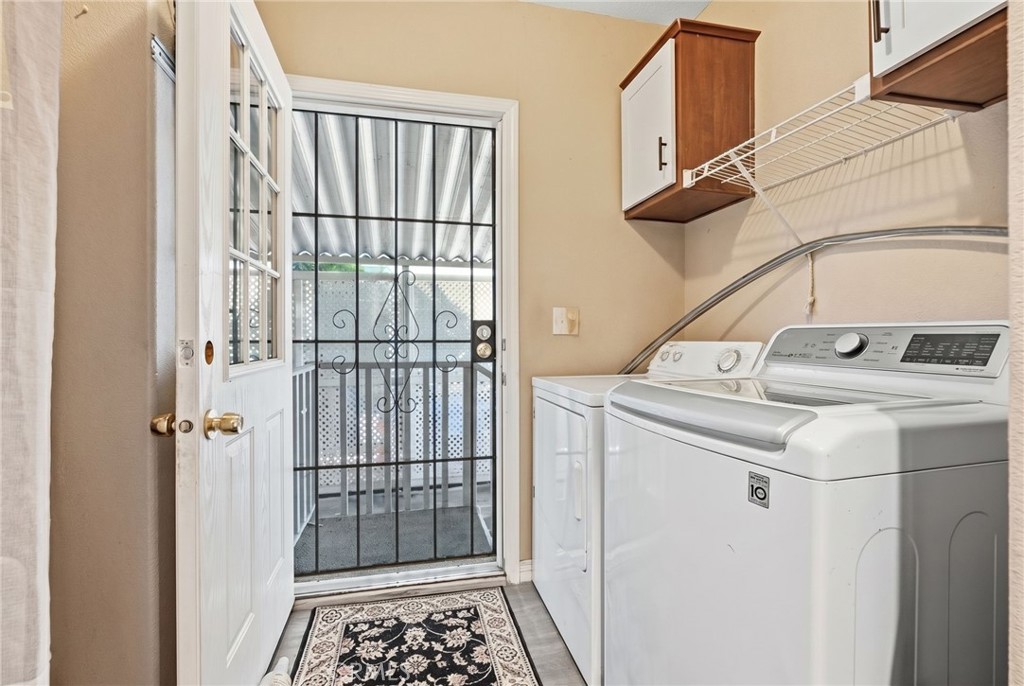 132 S Colombo 132, Tustin CA 92780 - photo 22