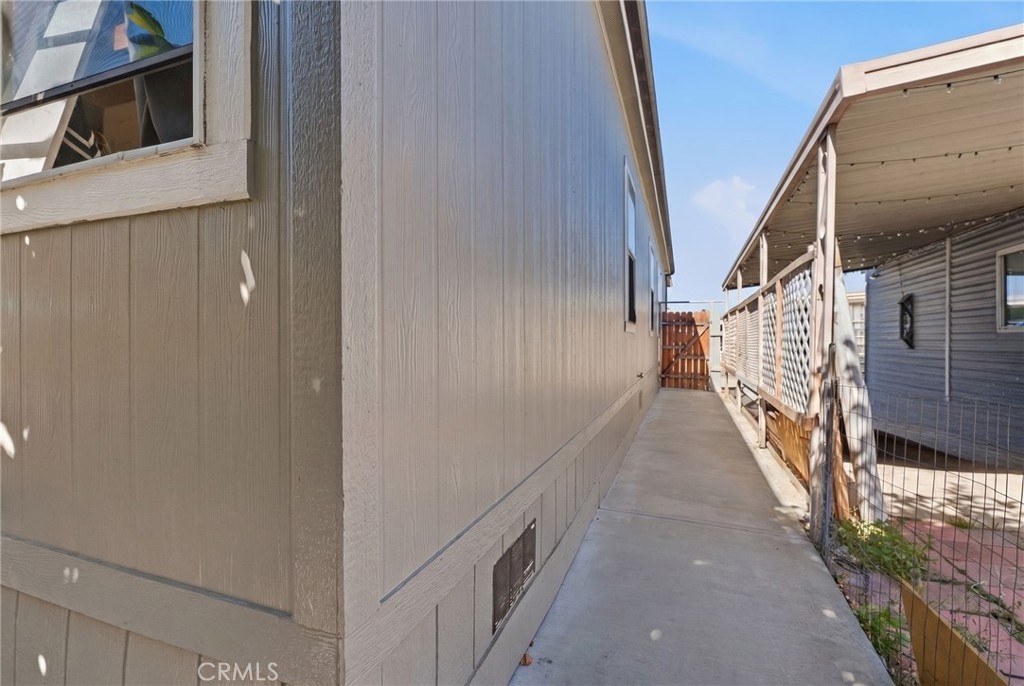 132 S Colombo 132, Tustin CA 92780 - photo 26