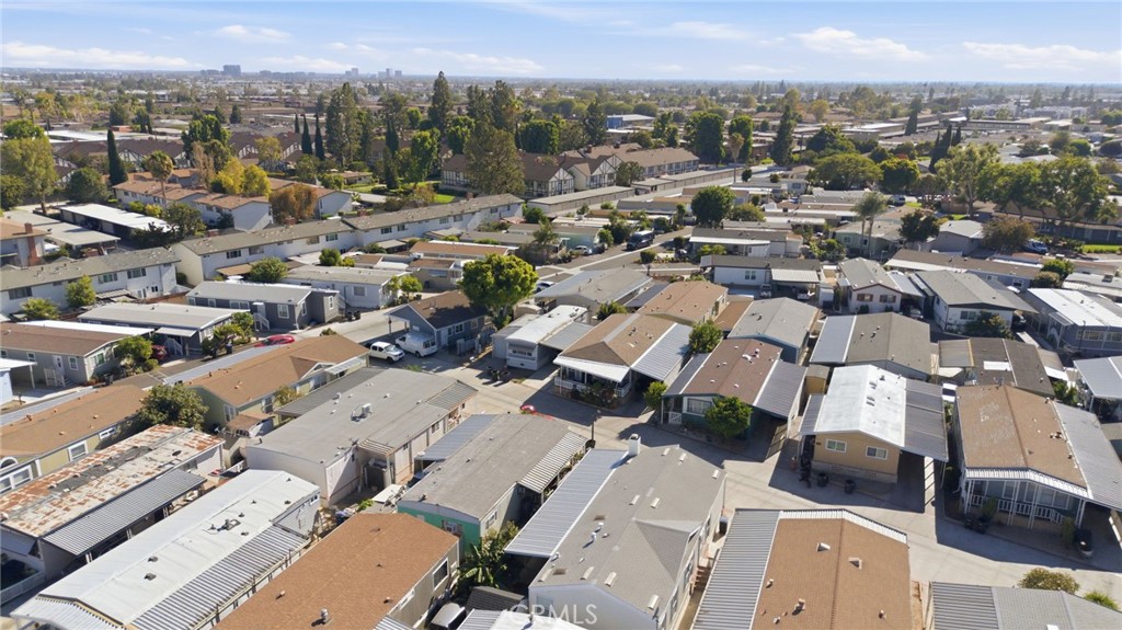 132 S Colombo 132, Tustin CA 92780 - photo 31