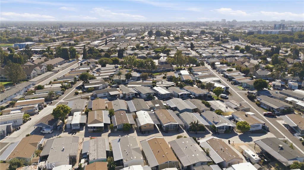 132 S Colombo 132, Tustin CA 92780 - photo 32