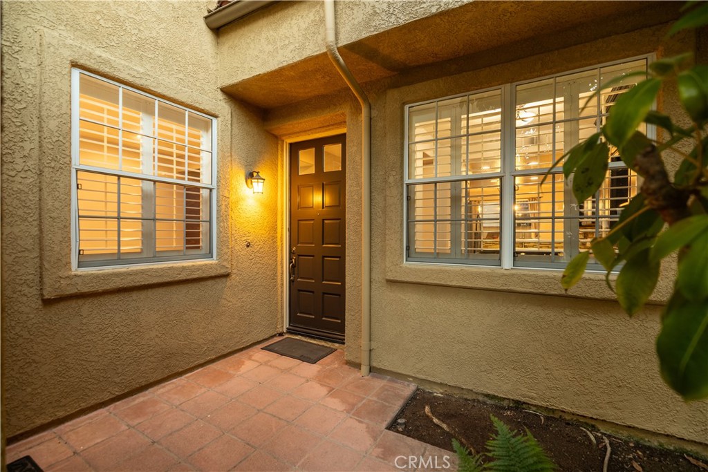 13328 Savanna, Tustin CA 92782 - photo 4