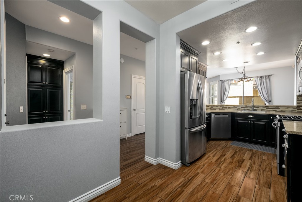 13328 Savanna, Tustin CA 92782 - photo 12