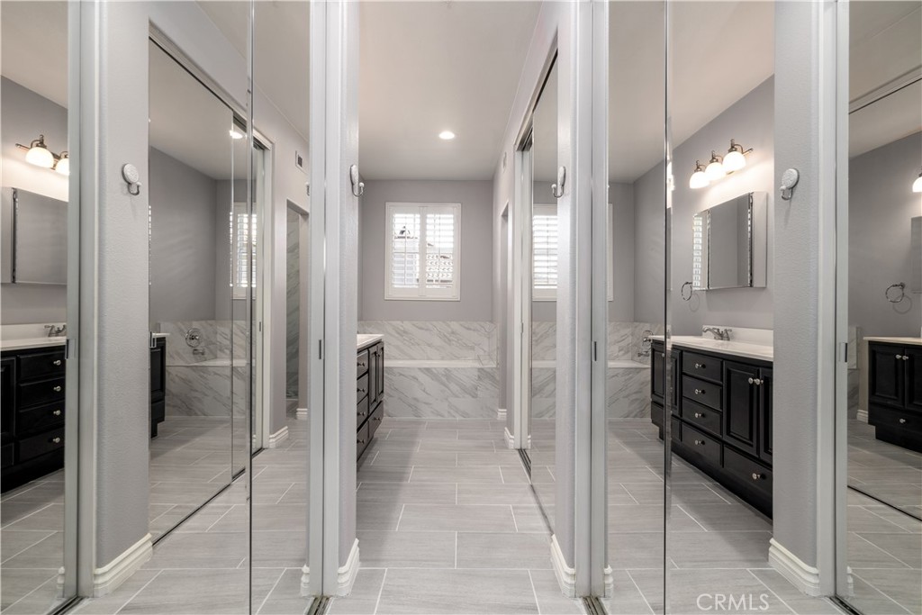 Primary Suite - 13328 Savanna, Tustin CA 92782 - photo 21