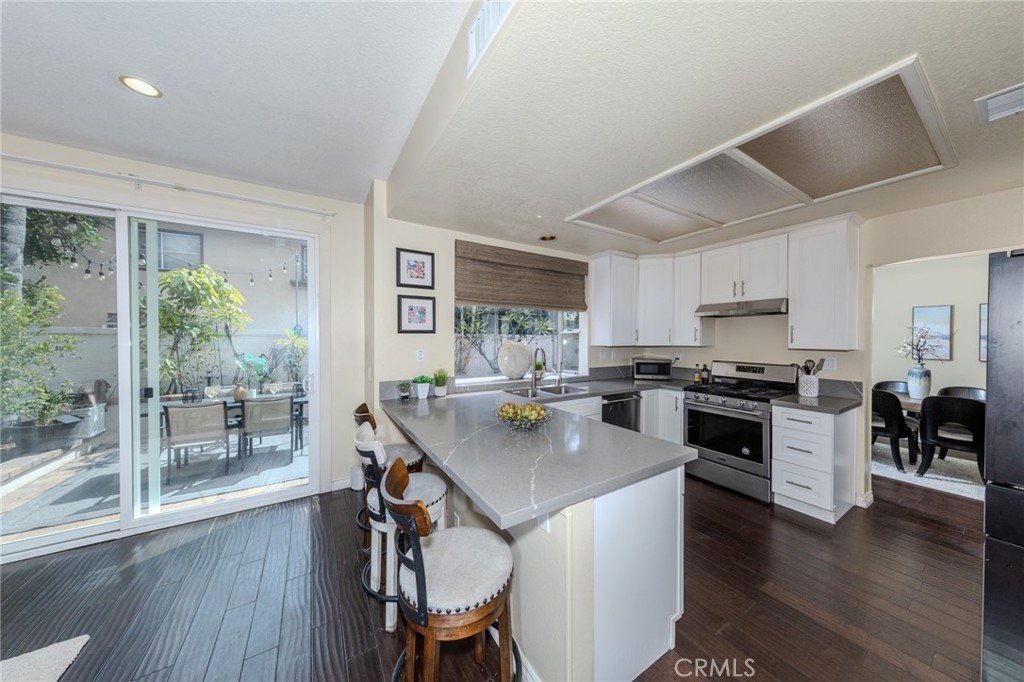 13362 Portal, Tustin CA 92782 - photo 17