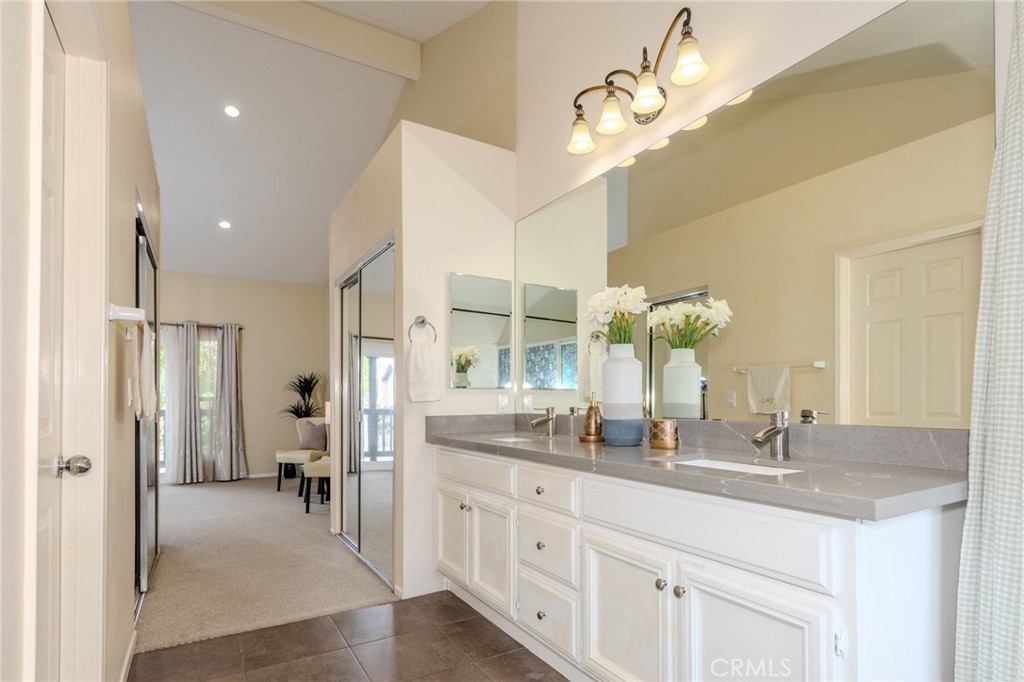 13362 Portal, Tustin CA 92782 - photo 29