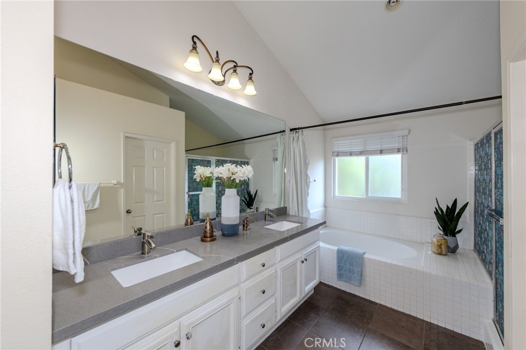 13362 Portal, Tustin CA 92782 - photo 30