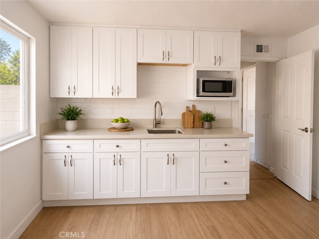 13381 Epping, Tustin CA 92780 - photo 2