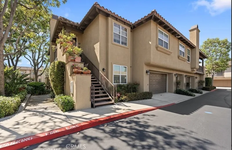 13410 Savanna, Tustin, CA 92782