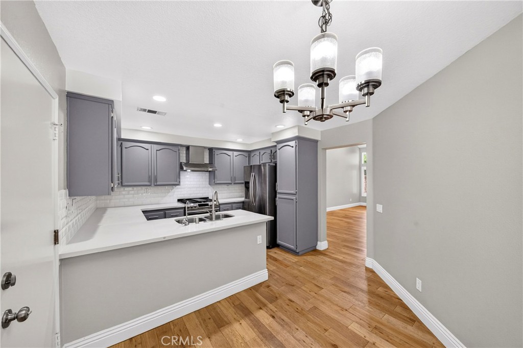 13410 Via Alicante, Tustin CA 92782 - photo 10