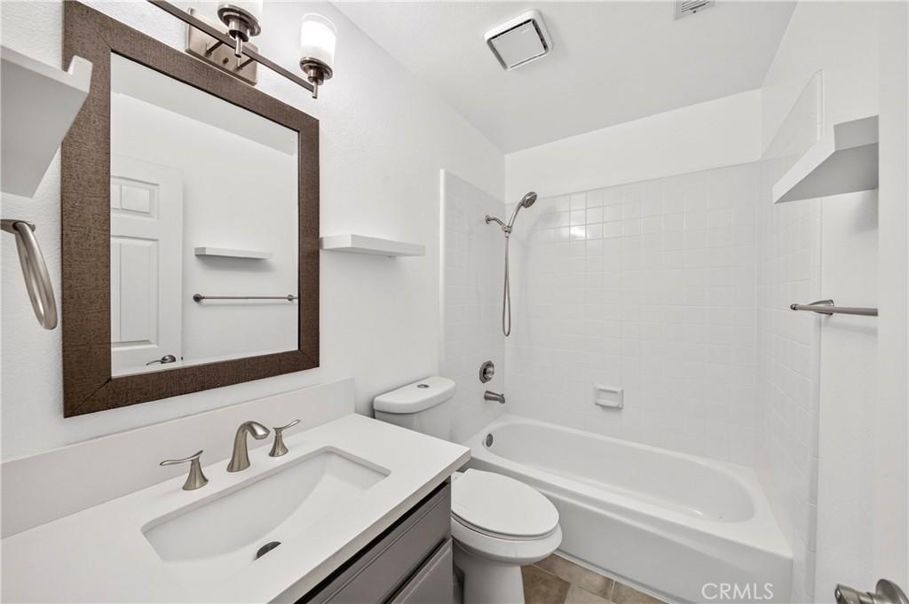 13410 Via Alicante, Tustin CA 92782 - photo 24