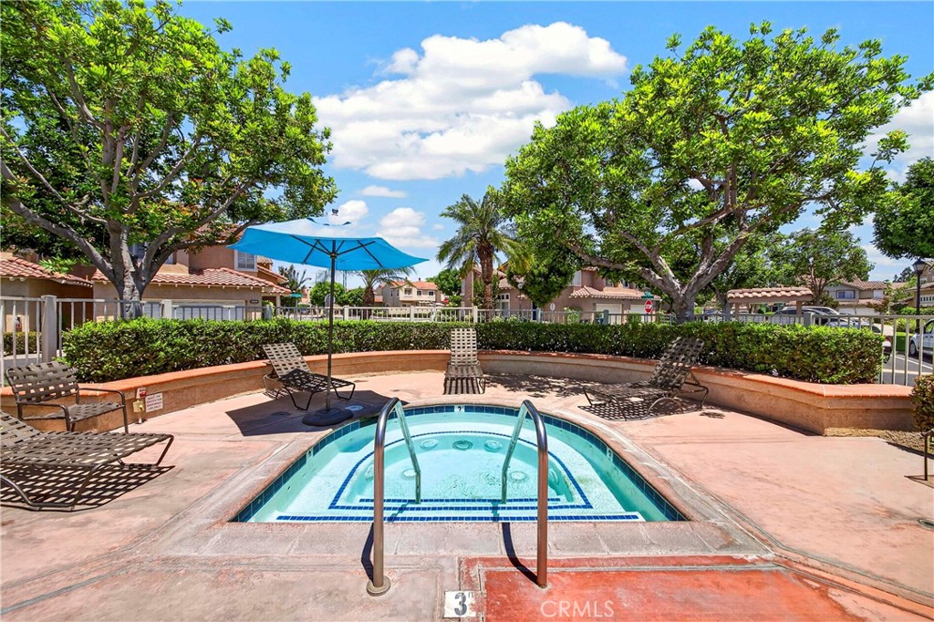 13410 Via Alicante, Tustin CA 92782 - photo 32