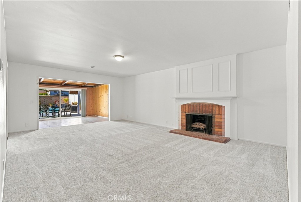 Living Room/Dining Area - 13431 Epping Way, Tustin CA 92780 - photo 6