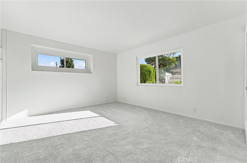 Primary Bedroom Suite - 1st Floor - 13431 Epping Way, Tustin CA 92780 - photo 15