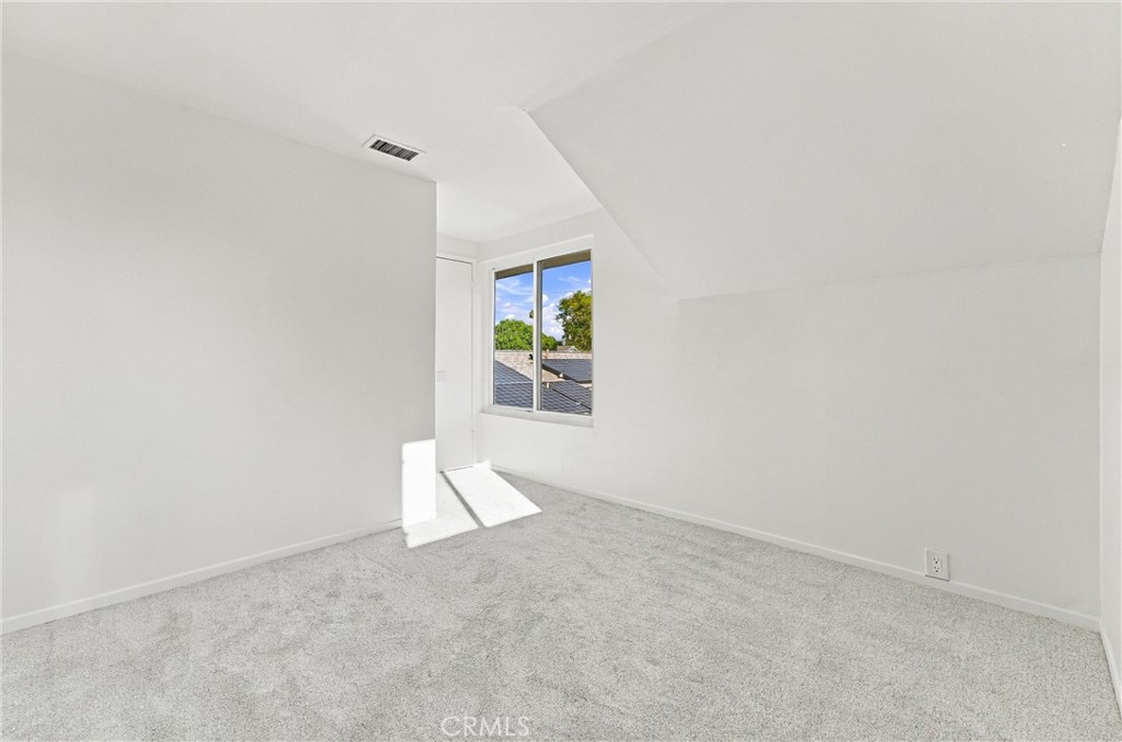 13431 Epping Way, Tustin CA 92780 - photo 29