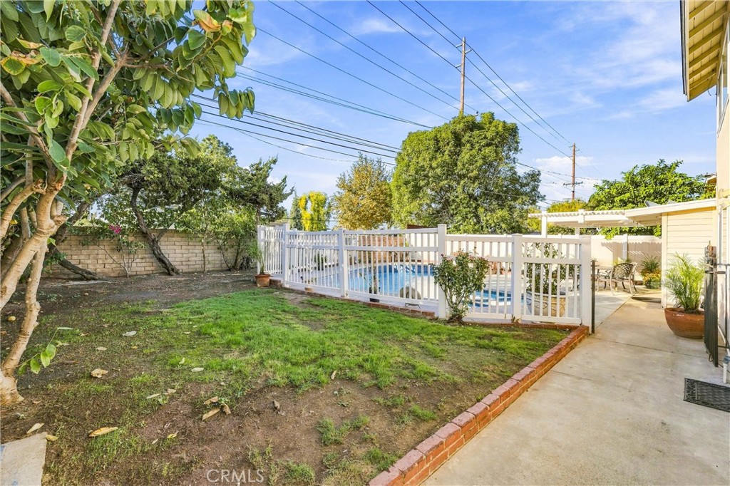13431 Epping Way, Tustin CA 92780 - photo 37