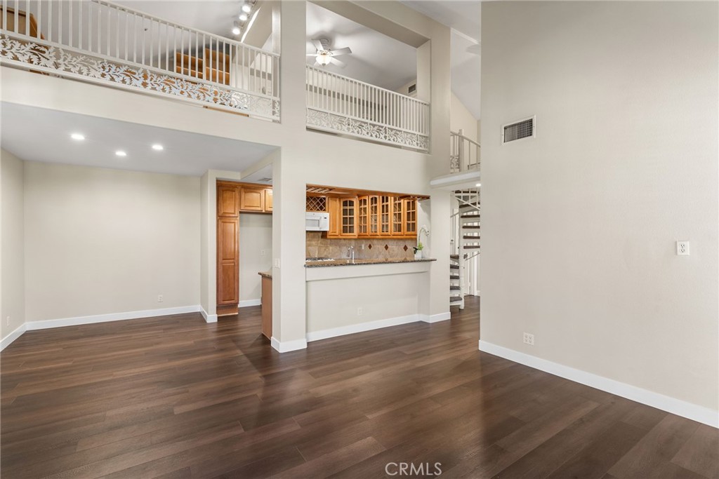 13448 Verona, Tustin CA 92782 - photo 8