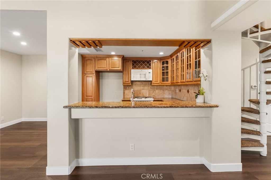 13448 Verona, Tustin CA 92782 - photo 9