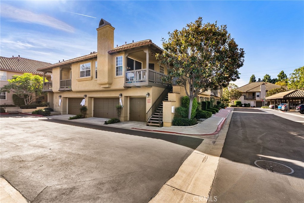 13448 Verona, Tustin CA 92782 - photo 23
