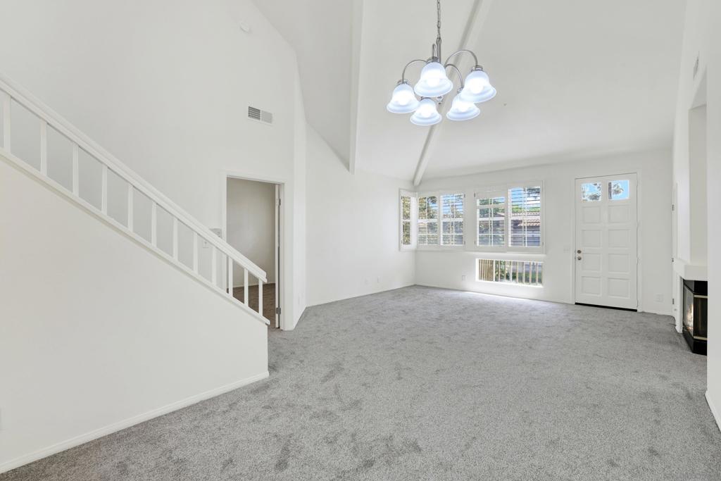 13450 Savanna, Tustin CA 92782 - photo 4