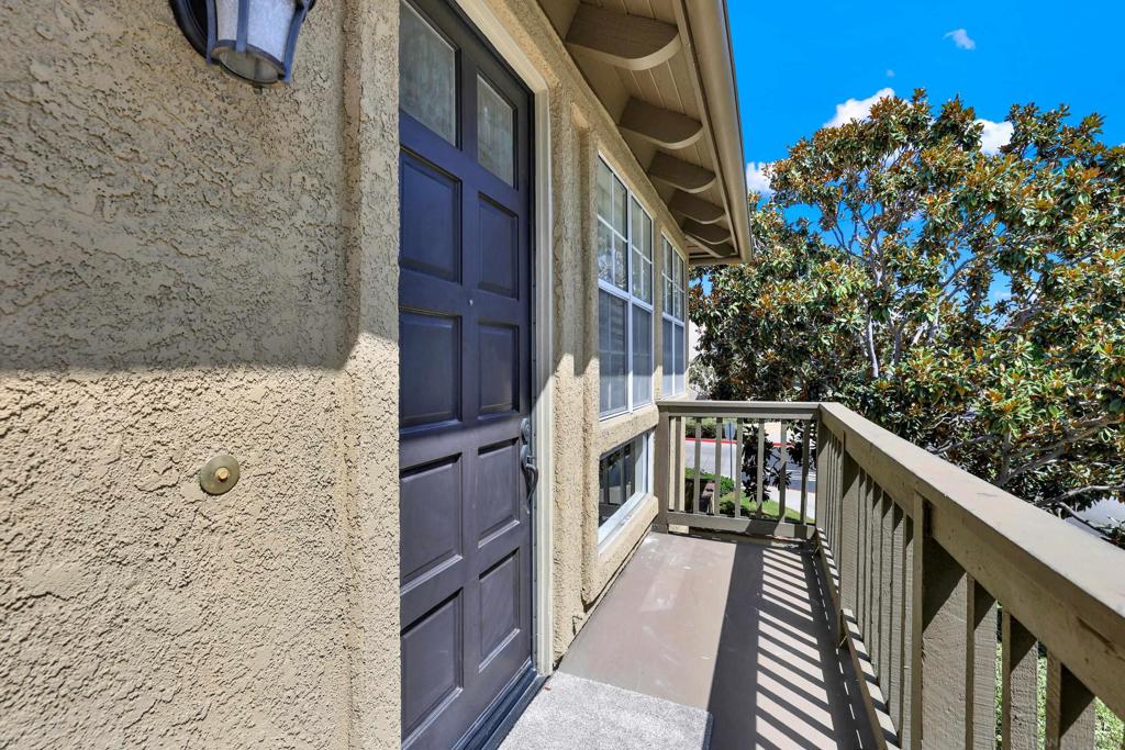 13450 Savanna, Tustin CA 92782 - photo 10