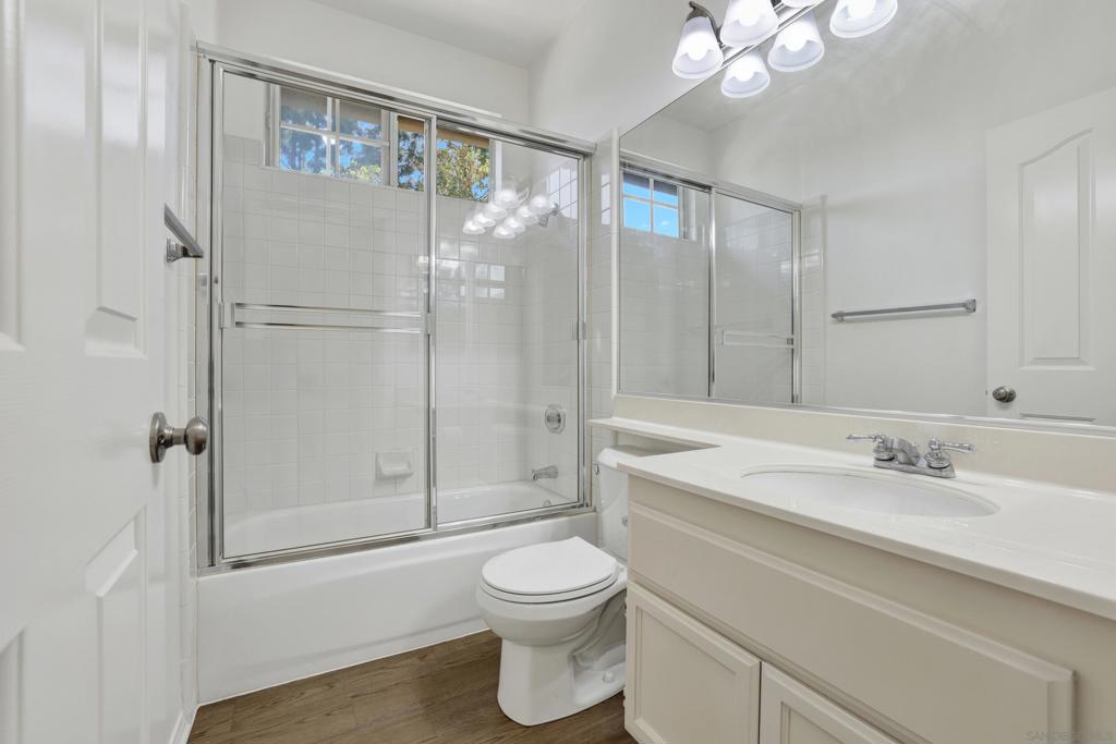 13450 Savanna, Tustin CA 92782 - photo 17
