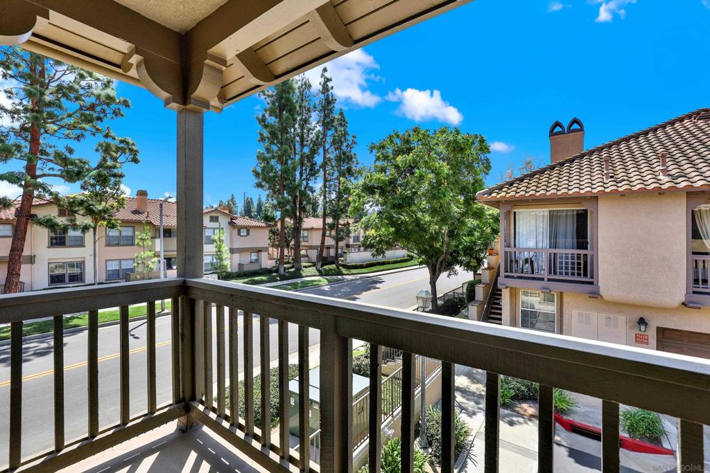 13450 Savanna, Tustin CA 92782 - photo 20