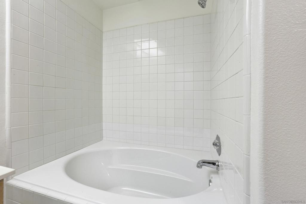 13450 Savanna, Tustin CA 92782 - photo 25