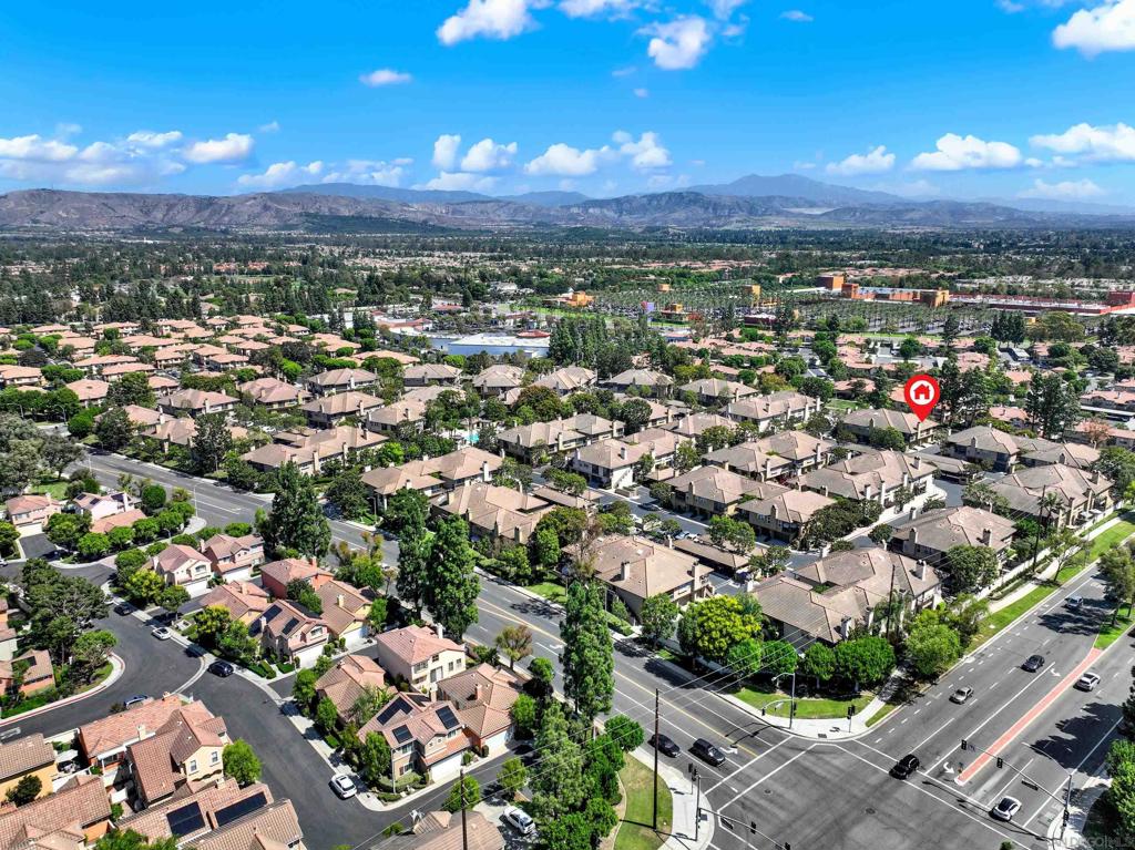 13450 Savanna, Tustin CA 92782 - photo 29