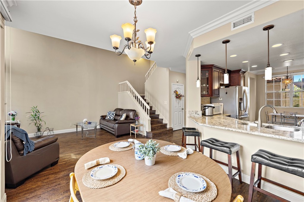 Dining room - 13462 Savanna, Tustin CA 92782 - photo 11