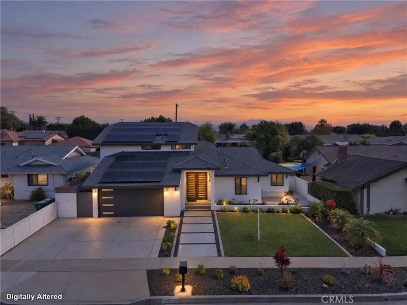 13532 Loretta, Tustin