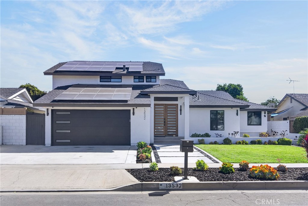 13532 Loretta, Tustin CA 92780 - photo 3