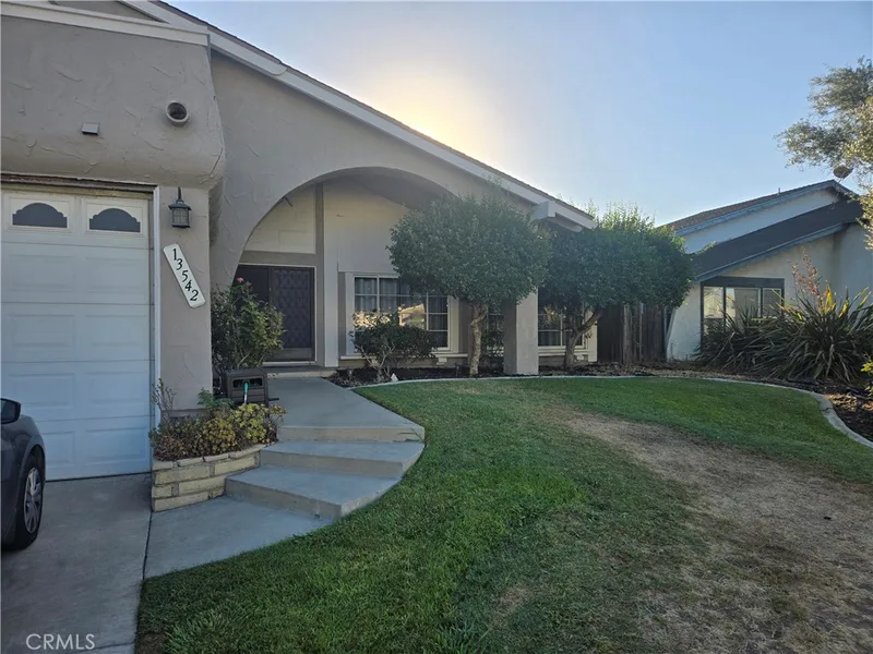 13542 Carroll Way, Tustin, CA 92780