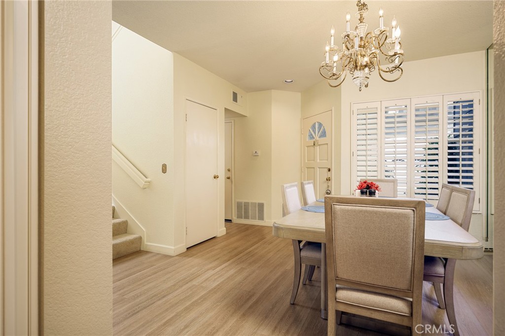 13576 Eucalyptus Street, Tustin CA 92782 - photo 5