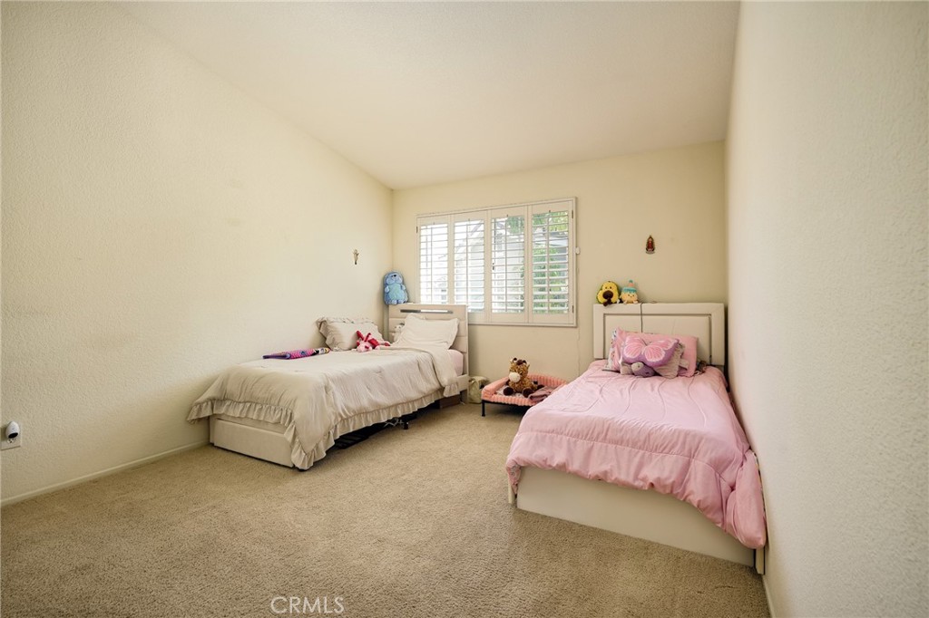 13576 Eucalyptus Street, Tustin CA 92782 - photo 15