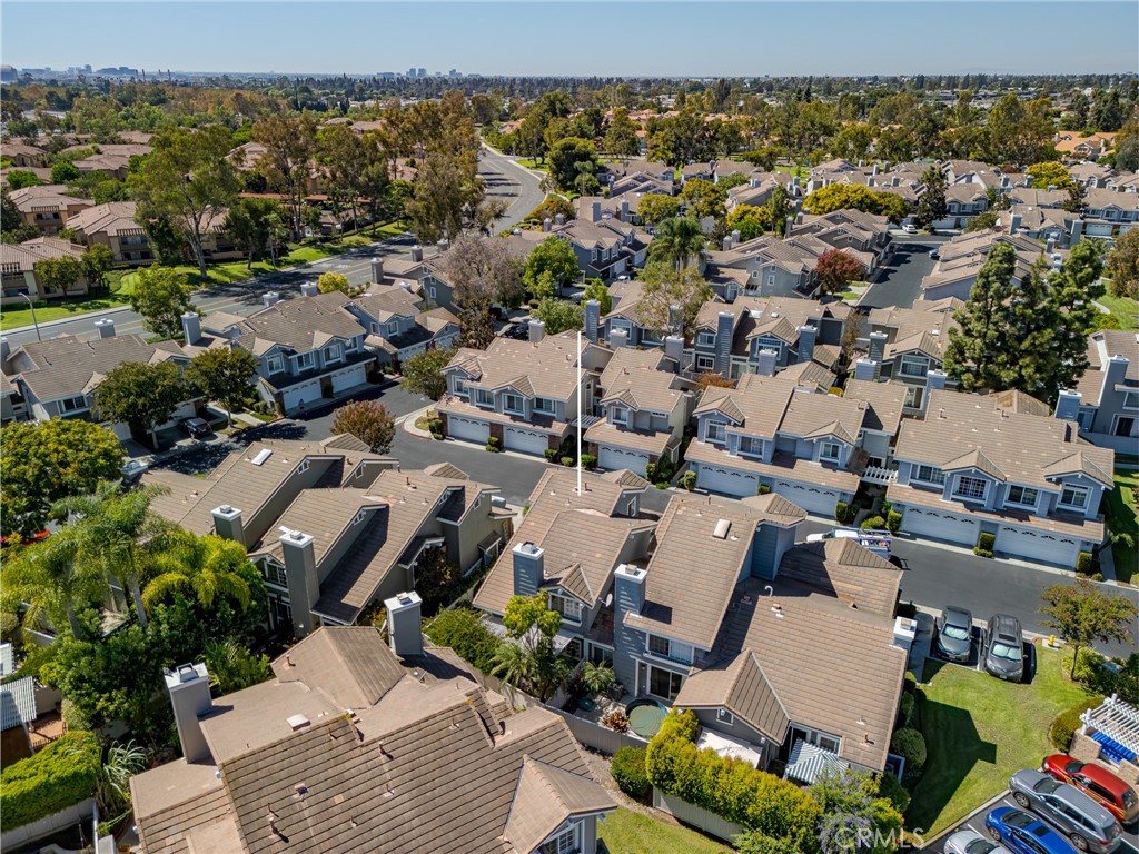 13576 Eucalyptus Street, Tustin CA 92782 - photo 28