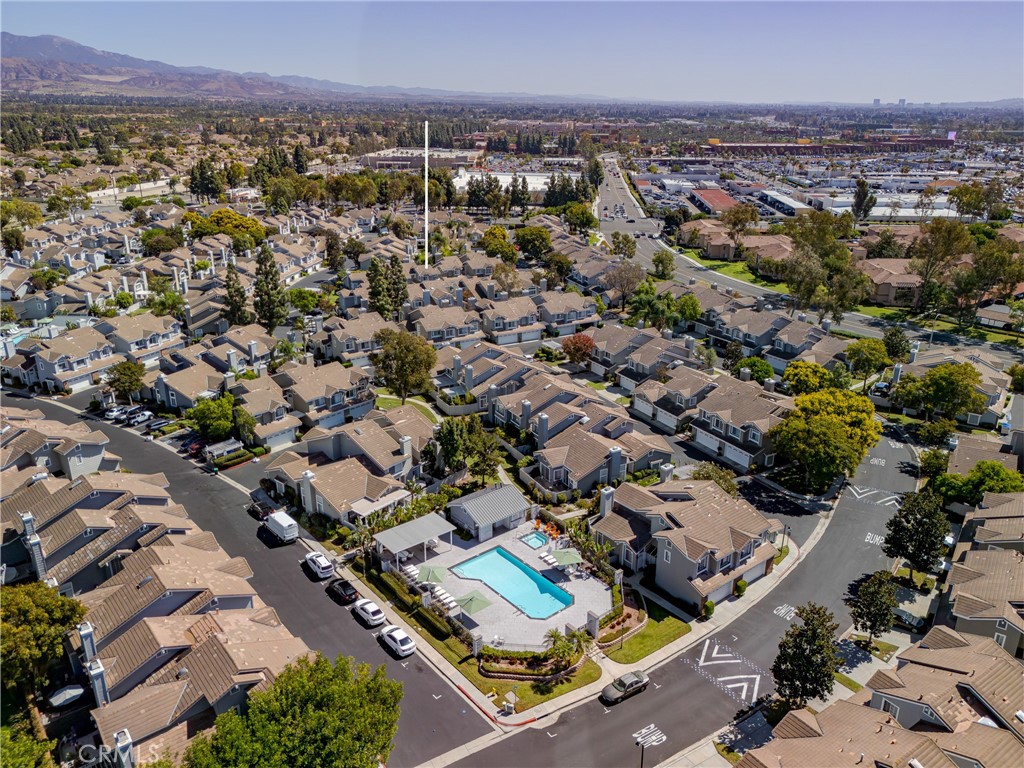 13576 Eucalyptus Street, Tustin CA 92782 - photo 32