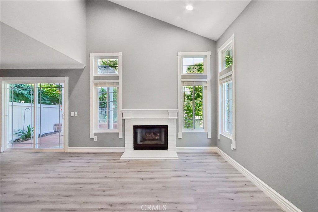 13595 Banyon, Tustin CA 92782 - photo 7