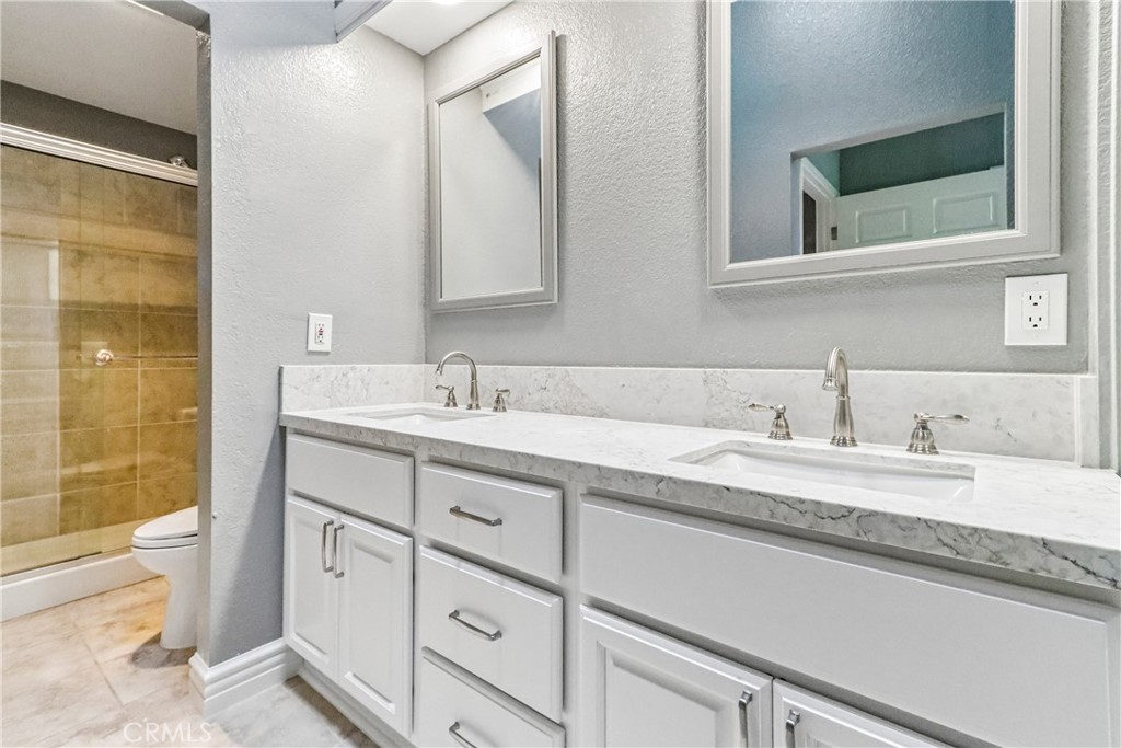 13595 Banyon, Tustin CA 92782 - photo 22